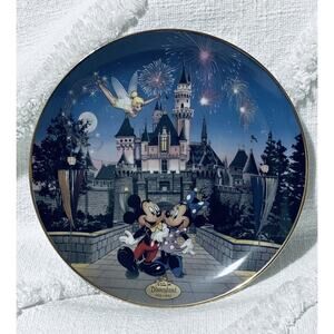 Disneyland's 40th Anniversary Sleeping Beauty Castle Plate Bradford Exchange
